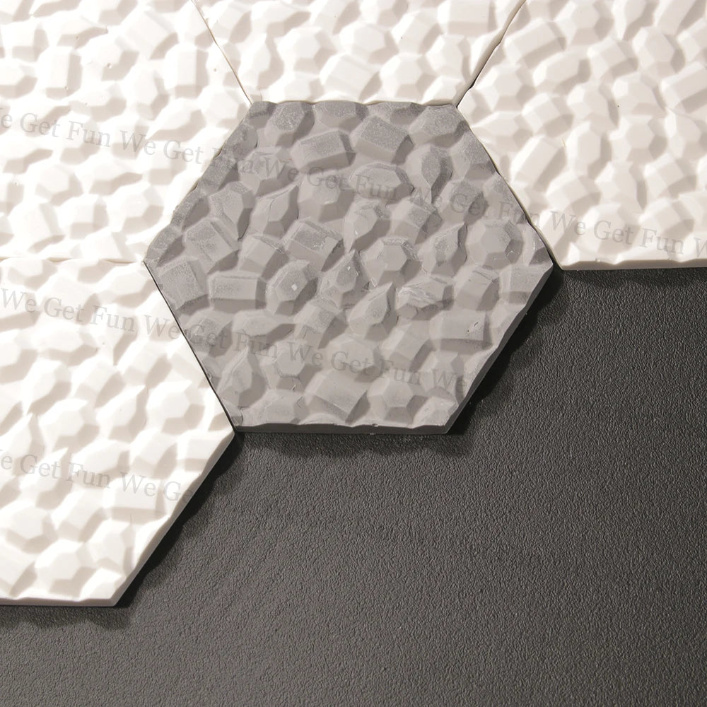 plaque décorative silicone hexagonale moderne blanc fixations invisibles carreaux muriaux fonds télévision