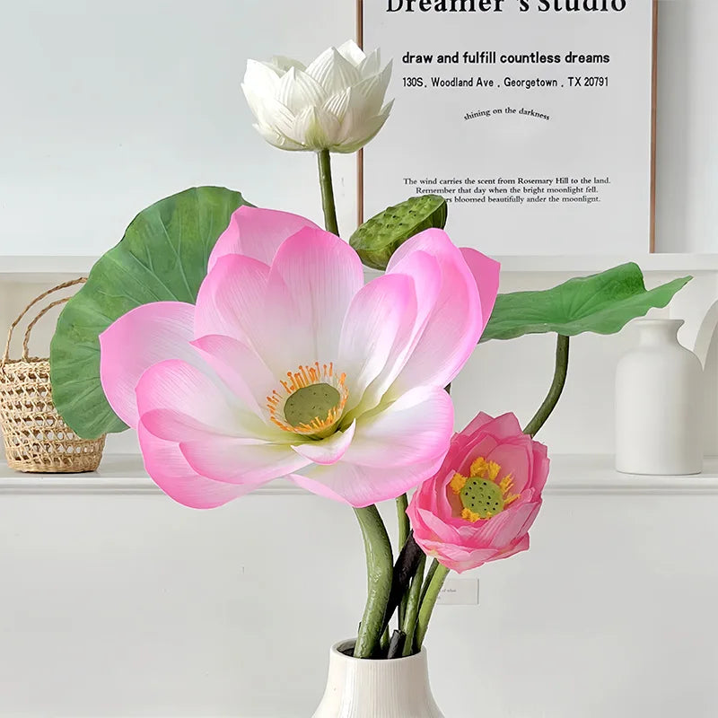 fleur artificielle rose grande décoration intérieure moderne vase blanc decor