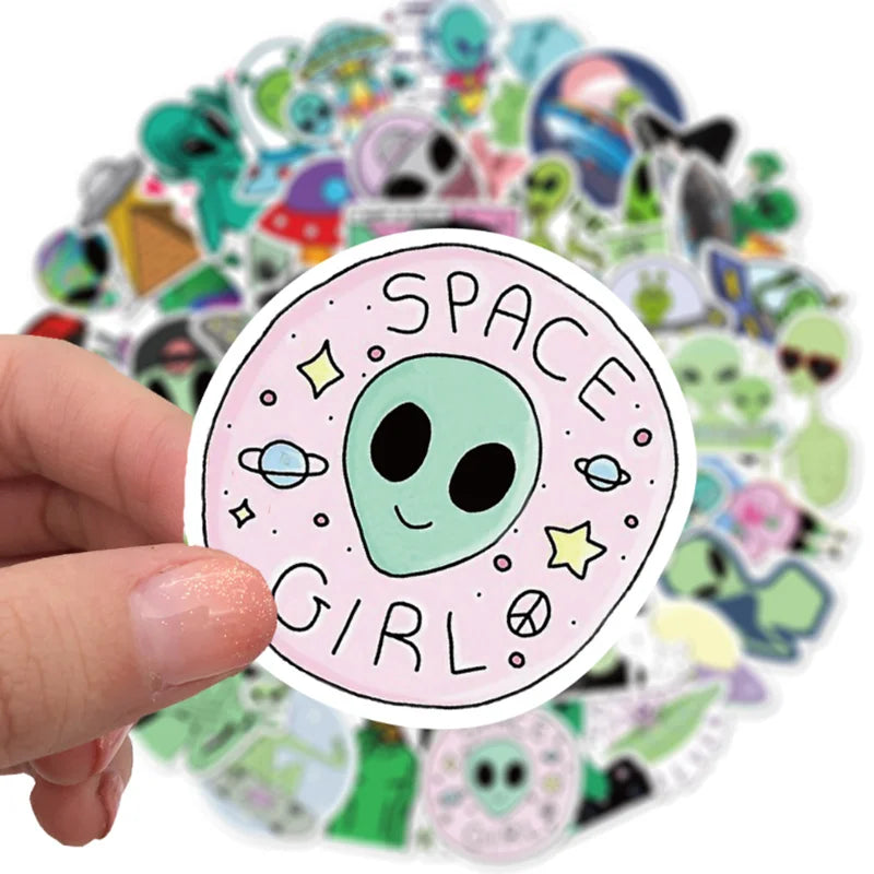sticker alien ufo illustration cartoon adhésif multicolore vert blanc noir rose bleu rouge jaune