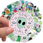 sticker alien ufo illustration cartoon adhésif multicolore vert blanc noir rose bleu rouge jaune