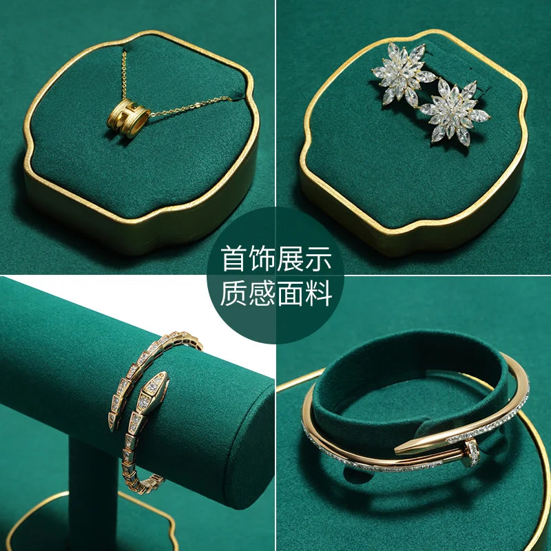 Présentoir bijoux professionnel vue de face