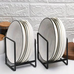 support assiettes noir blanc moderne minimaliste cuisine rangement vertical horizontal ustensiles