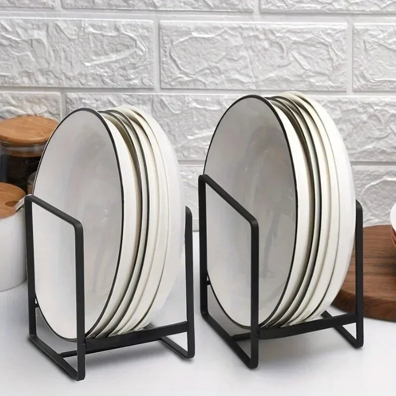 support assiettes noir blanc moderne minimaliste cuisine rangement vertical horizontal ustensiles