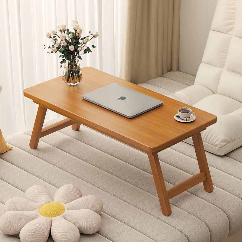 table pliable moderne bois naturel claire lisse polie minimaliste tasse ordinateur portable vase fleurs