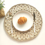 tapis table tressé spirale concentrique beige rustique opaque restaurant artisanal
