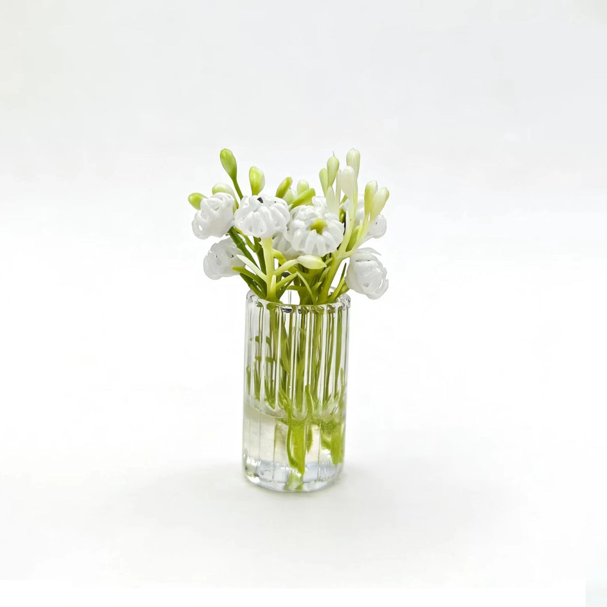 bouquet fleurs violet rose blanc verre transparent vase minimaliste decoration intérieure artificiel simple