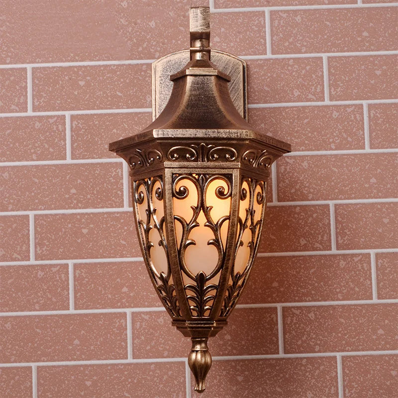 lampe murale classique dorée ornements floraux vintage éclairage maison fixations vis led ip65