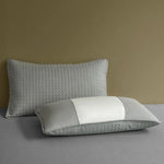 housse coussin imperméable anti acariens polyester coton motif géométrique gris clair contemporain fixations dimensions