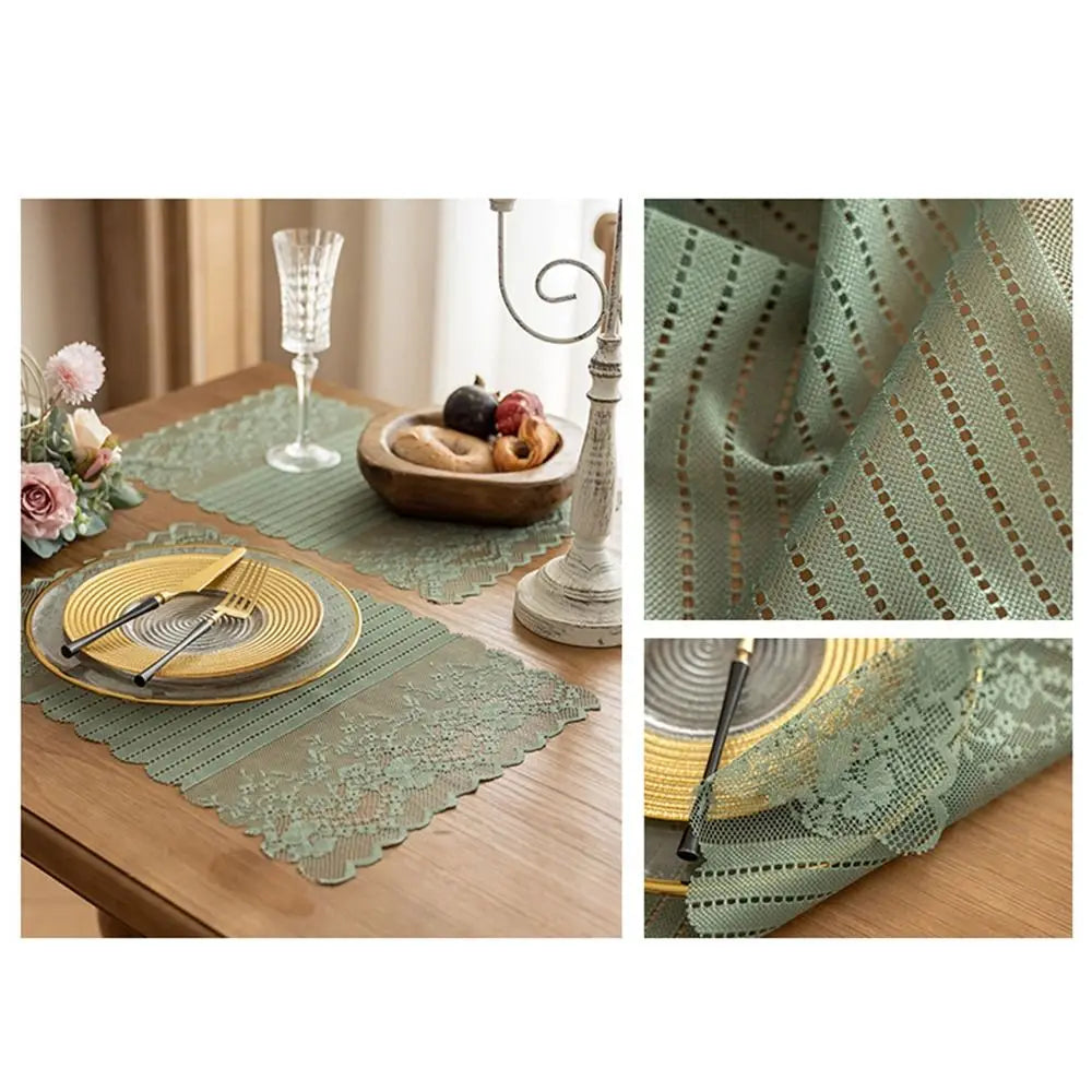 nappe table dentelle fine motifs floraux blanc classique élégante mariage fête automne geometrique PVC