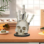 rangement couteaux tête mort sculptée texture granuleuse détails sombres réaliste gris blancversible polyester okolets
