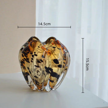 vase moderne opaques marbré taches noires marron noir beige décoration table arrangement floral