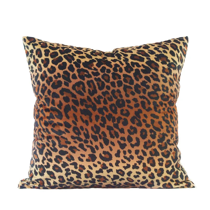 taie d'oreiller tigre léopard feuilles tropicales moderne housse coussin velours noir moutarde décoration salon
