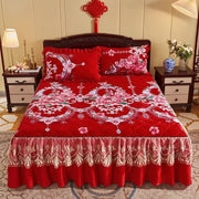 ensemble literie velours fleuri motifs floraux taies oreillers drap frangé couverture transparente opulent chambre