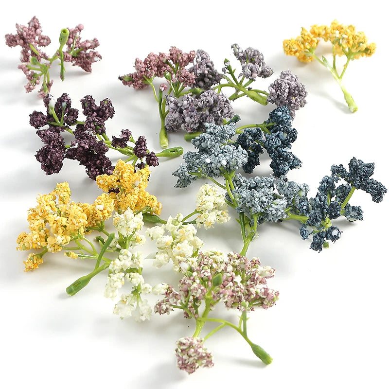 décoration intérieure bouquet artificiel violet blanc jaune naturel petits bouquets grappes opaques délicats anniversaire