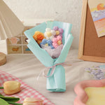bouquet fleurs artificielles tricotées coton violet rose bleu modernes décoration intérieure anniversaire mariage valentin