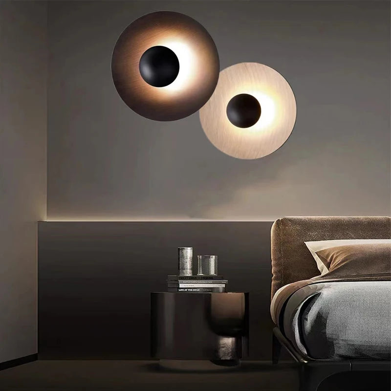 applique murale contemporaine dorée noire led fixée mur ronde lisse