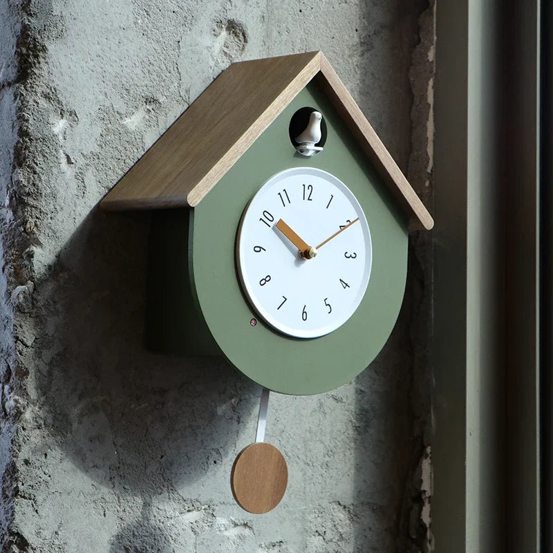 horloge coucou murale moderne vert olive bois clair oiseau blanc pendule