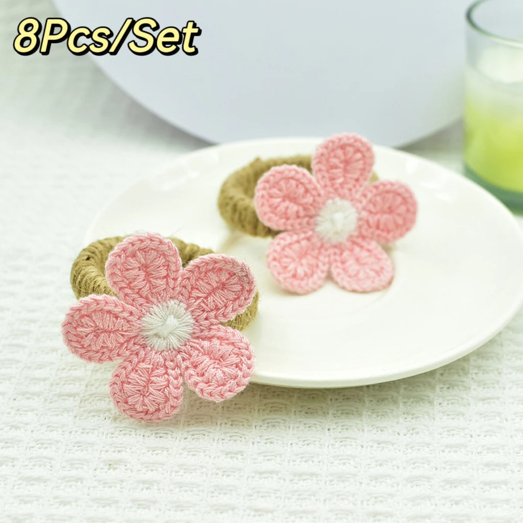 porte serviettes décoratifs fleurs crochetées corde tressée rose beige blanc rustique floral
