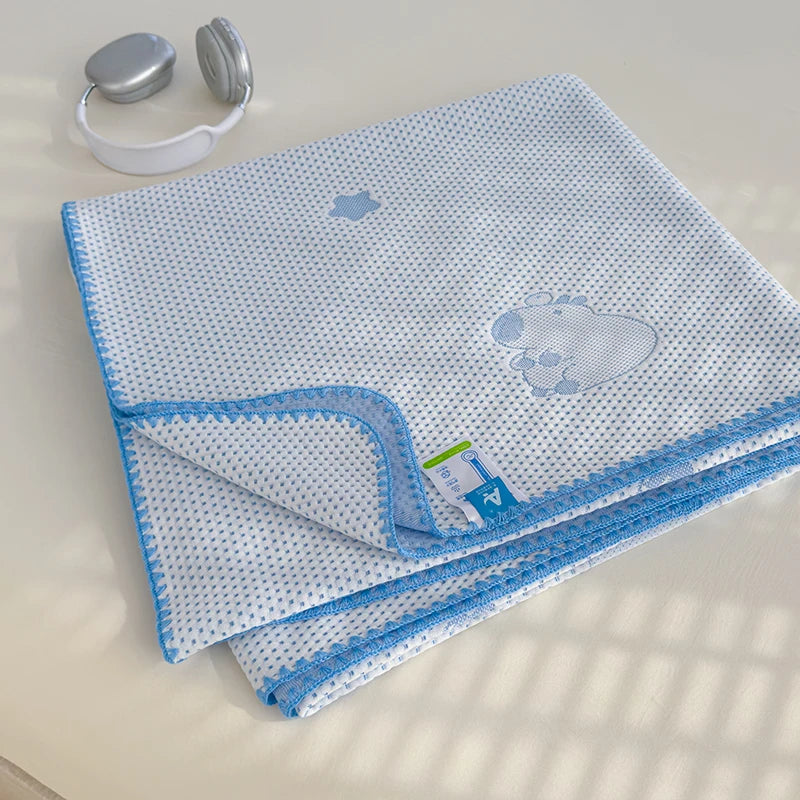 couverture été respirante polyester cooling fibers motif souris hello blanc bleu doux moderne oreillers
