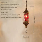 lampe suspendue vintage bronze rouge maille métallique chaîne restaurant chambre couloir motifs géométriques