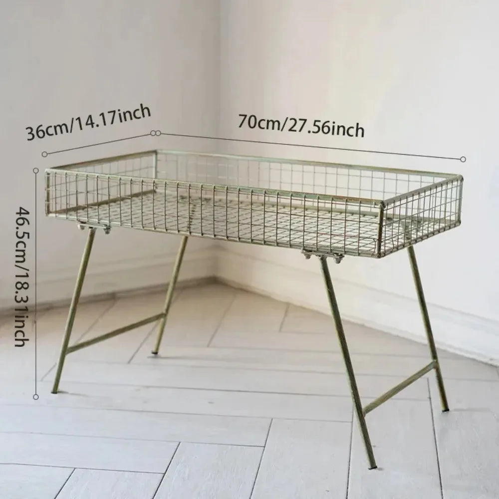 table d'appoint métal moderne vert olive grille fine minimaliste maison balcon jardin