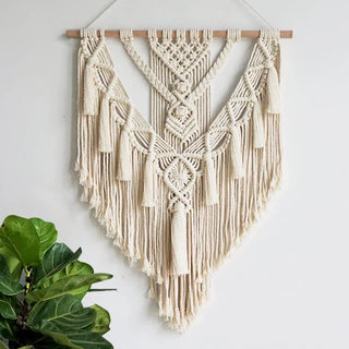 tenture murale macramé géométrique bohème coton blanc cassé vert olive franges ethnique salon chambre