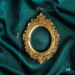 cadres photo ornementaux relief floral bijoux vintage baroque posés studio photographie
