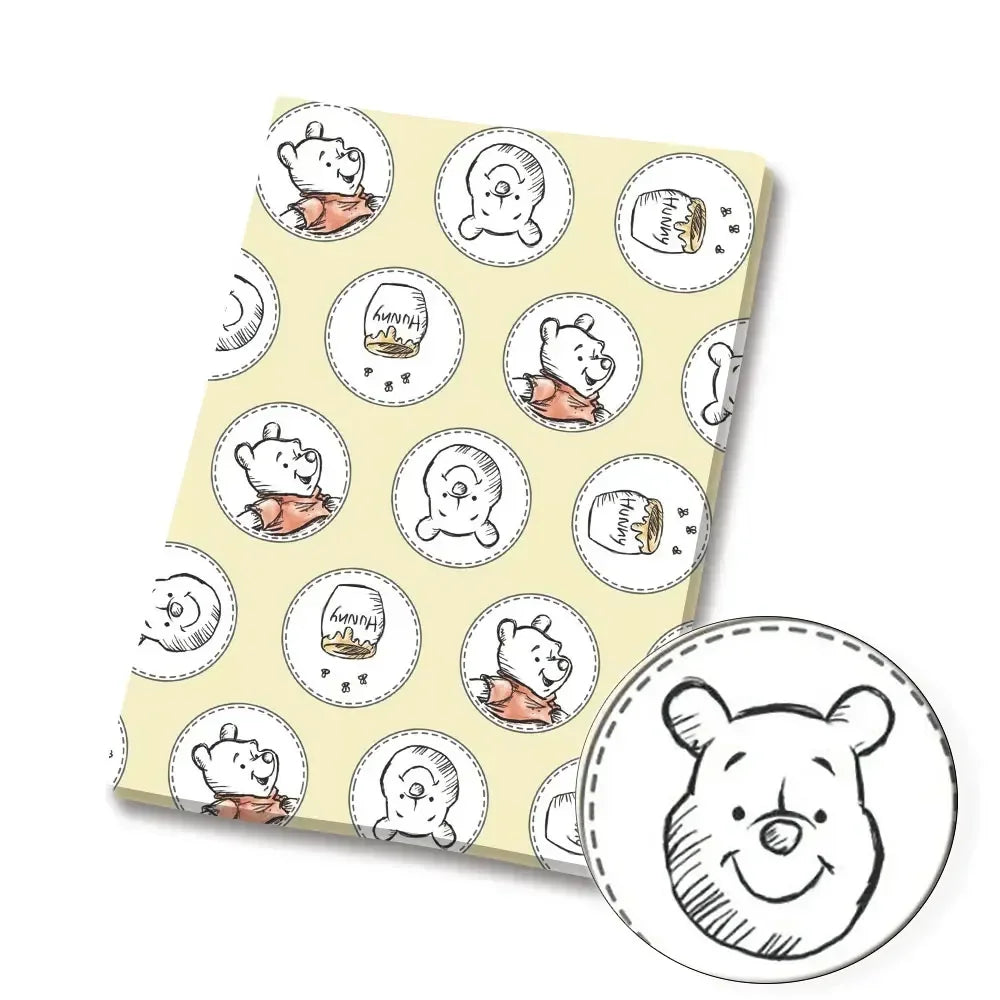 papier cadeau rouge jaune rose gris motif winnie l'ourson amis enfant