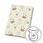 papier cadeau rouge jaune rose gris motif winnie l'ourson amis enfant