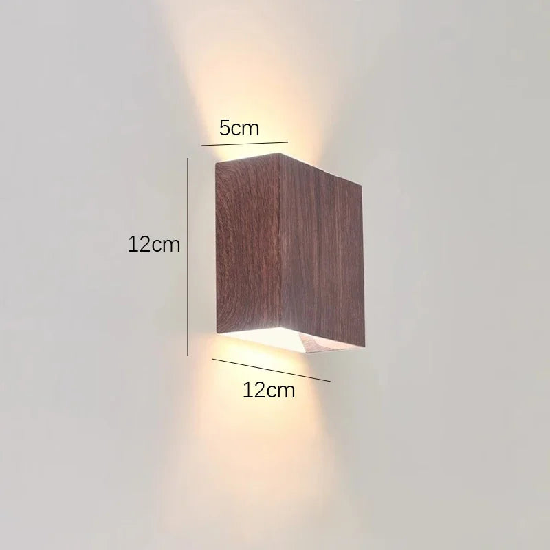 lampe murale bois moderne éclairage quotidien entrée chambre coucher salle manger étude lumière led
