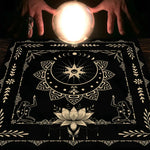 tapis mandala serpent floral occulte noir blanc violet vert or