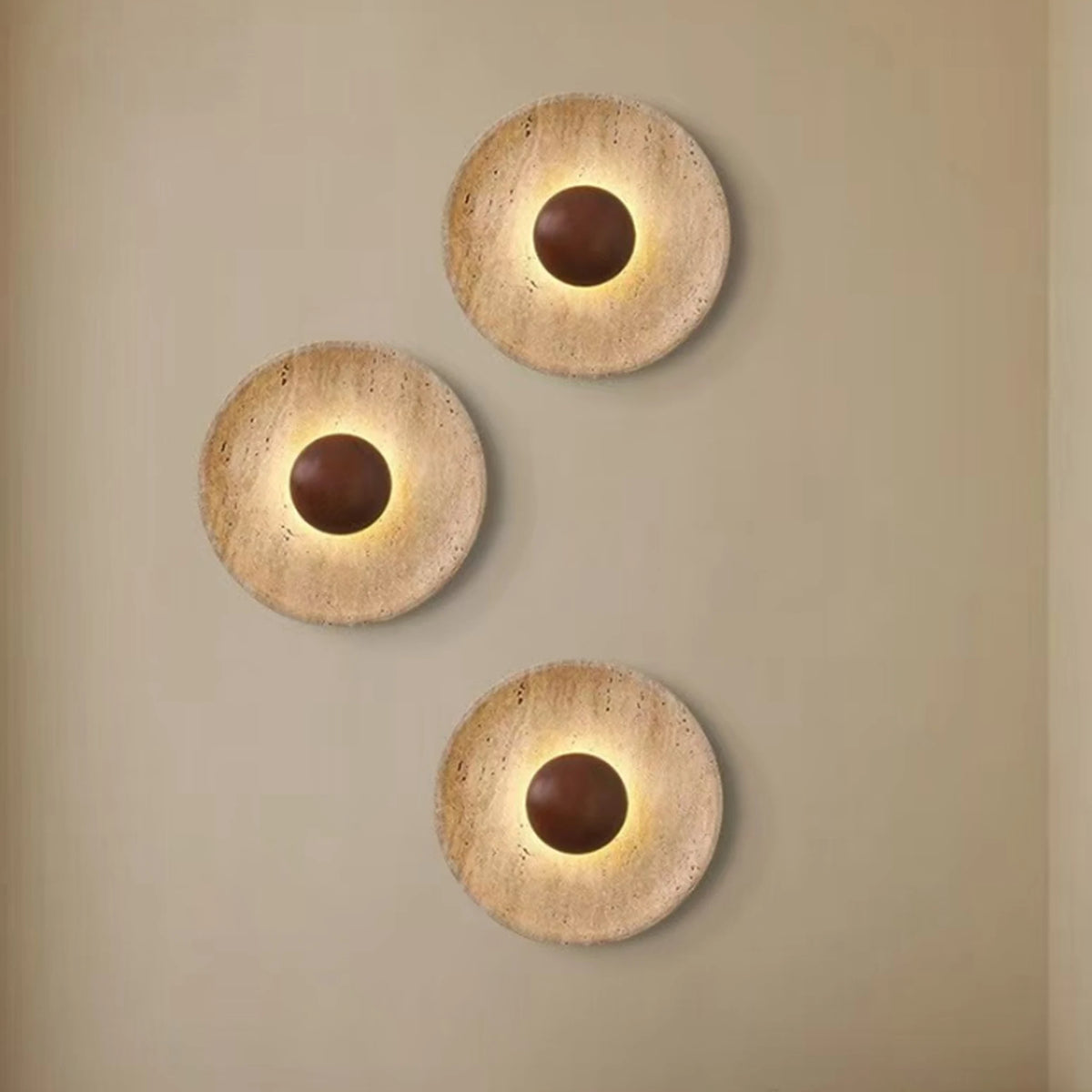 lampe murale pierre naturelle led beige marron foncé texture bois minimaliste fixée mur opaque