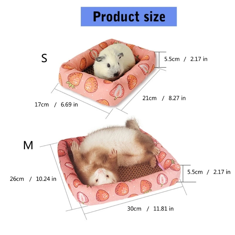 lit hamster confortable moderne fraises roses fond rose clair marron clair blanc