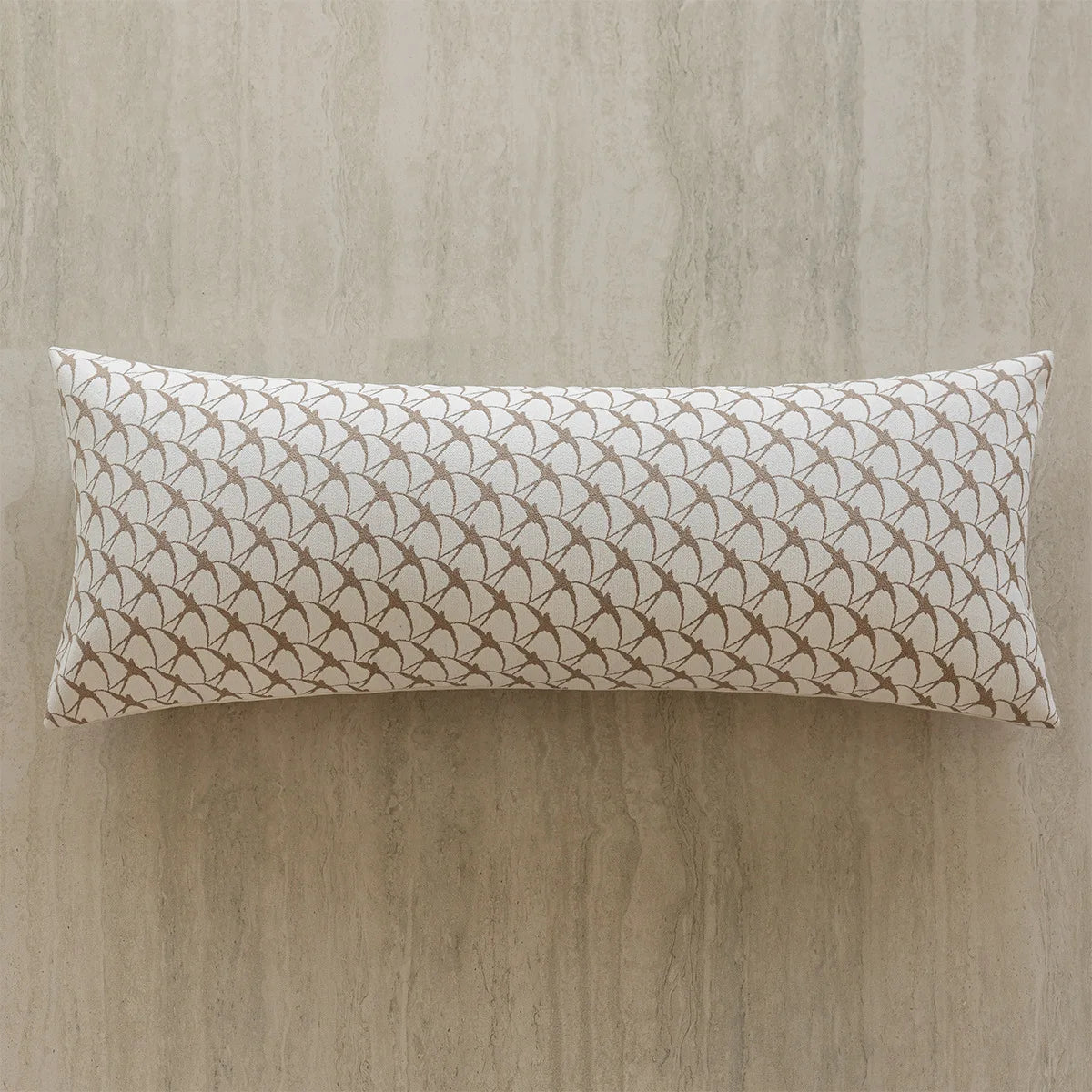 housse coussin rectangulaire polyester motif géométrique moderne décoration maison hospitalière beige clair