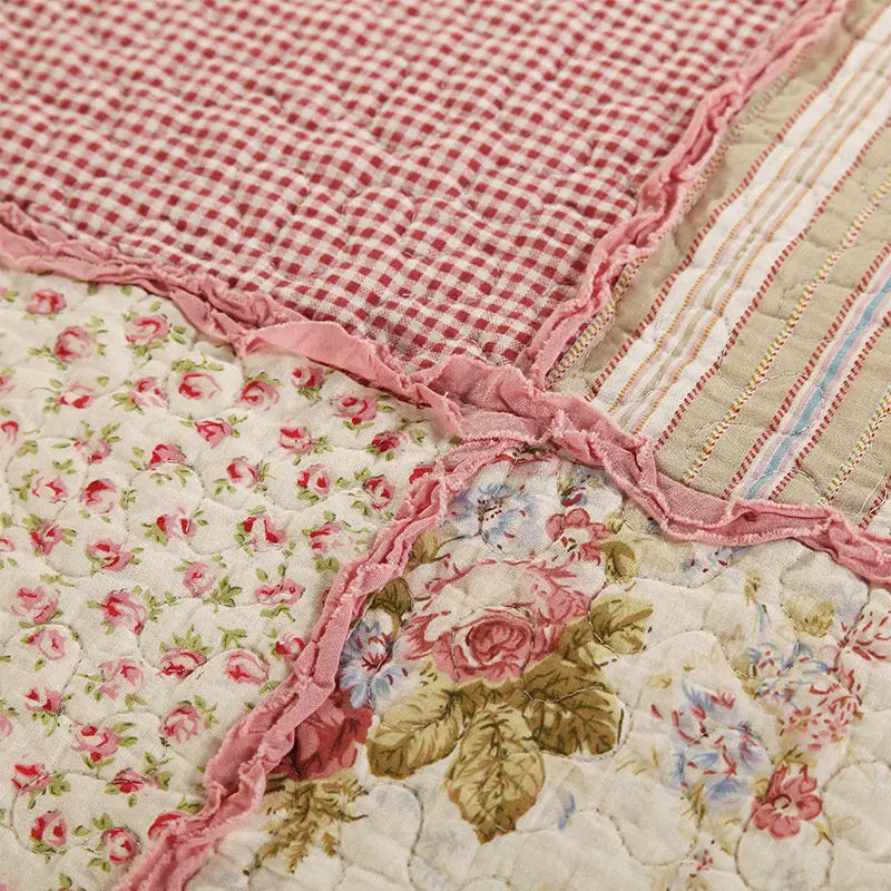 Détail couture patchwork couvre-lit coton