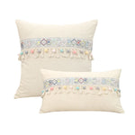 coussins patchwork boho chic beige motifs fleurs pompons opaques décoration salon voiture