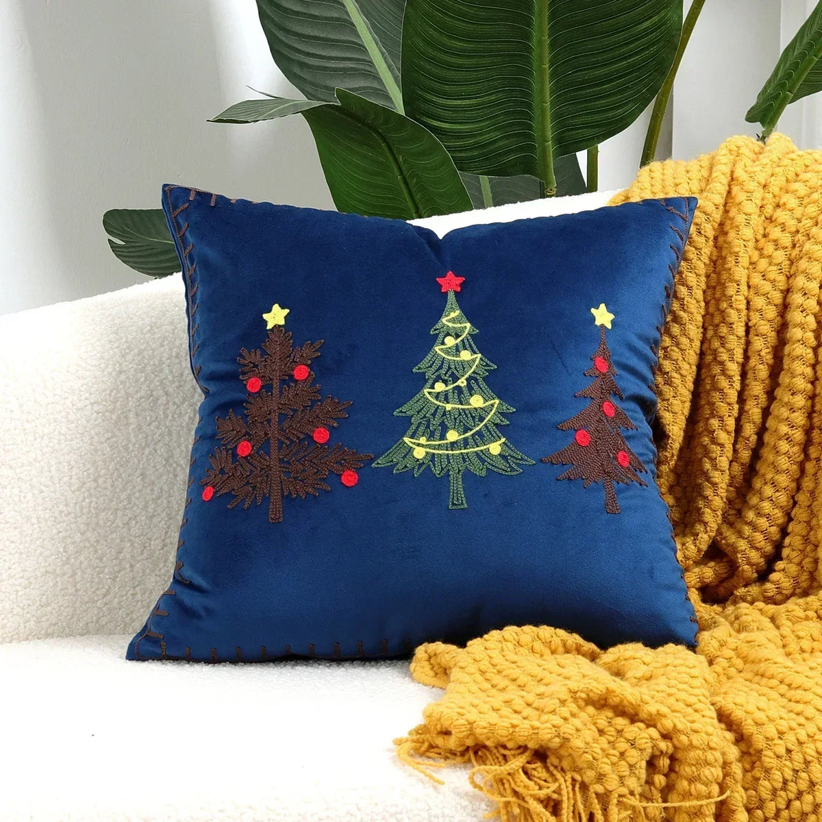 housse coussin velours noël arbre flocons good night rouge vert decoration carré tufted polyester