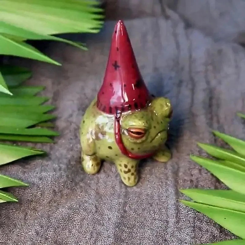 statuette grenouille peinte résine chapeau sorcière verte rouge bleue points noirs contemporaine extérieure ornement