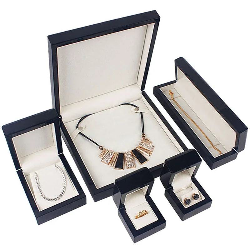 boîte rangement bijoux velours bois classique or noir blanc doré strass chaîne