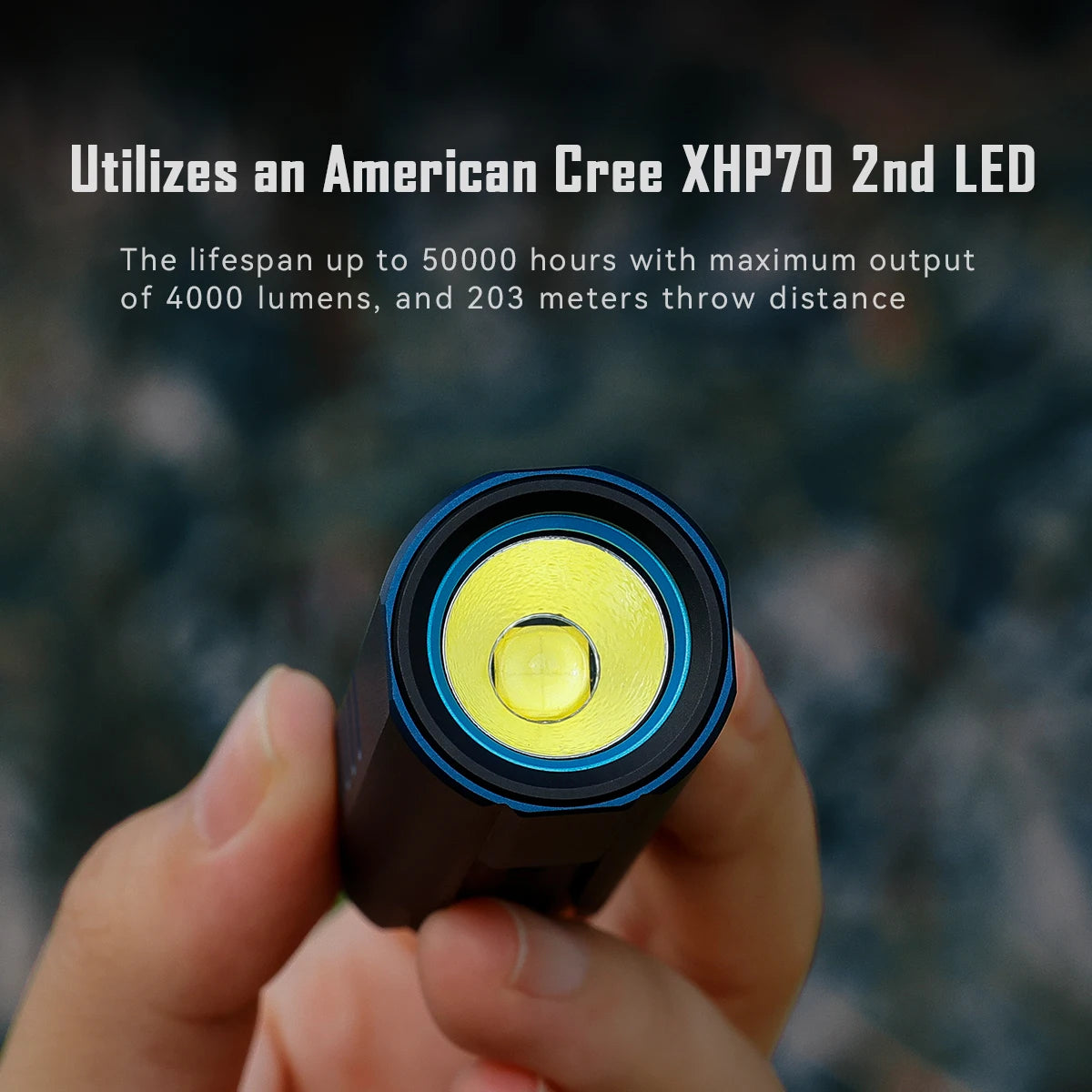 lampe torche bleu moderne résistante choc lumiere intense charge magnétique auto défense camping