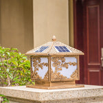 lampe solaire décorative dorée motifs floraux verre translucide oriental fixations télécommande inclusion