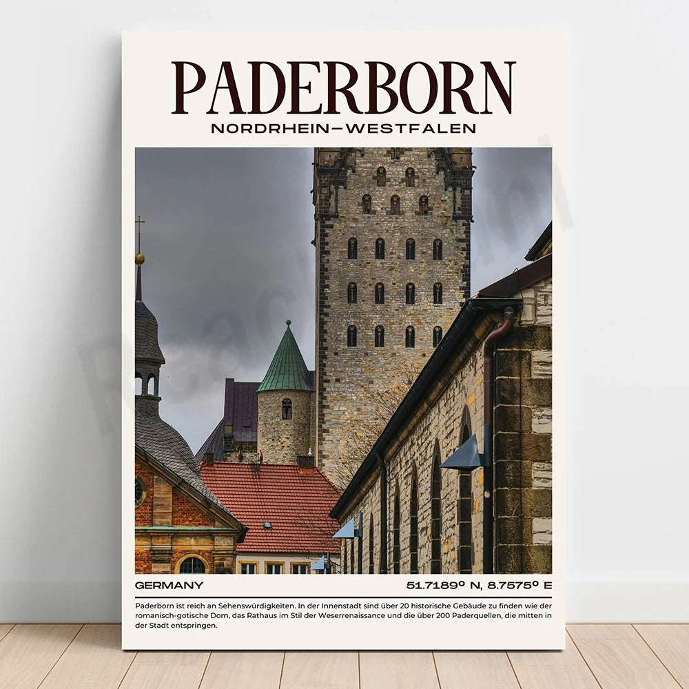 L'image montre une ville allemande nommée Paderborn, avec des bâtiments historiques comme le Dôme et l'Hôtel de Ville, reflétant l'architecture médiévale et renaissance de la région de Rhénanie-du-Nord-Westphalie.