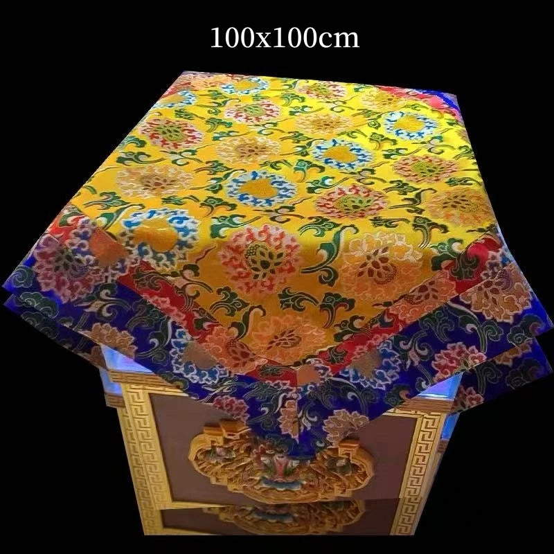 tapis traditionnel brodé patchwork géométrique couleurs vives élégant table manger