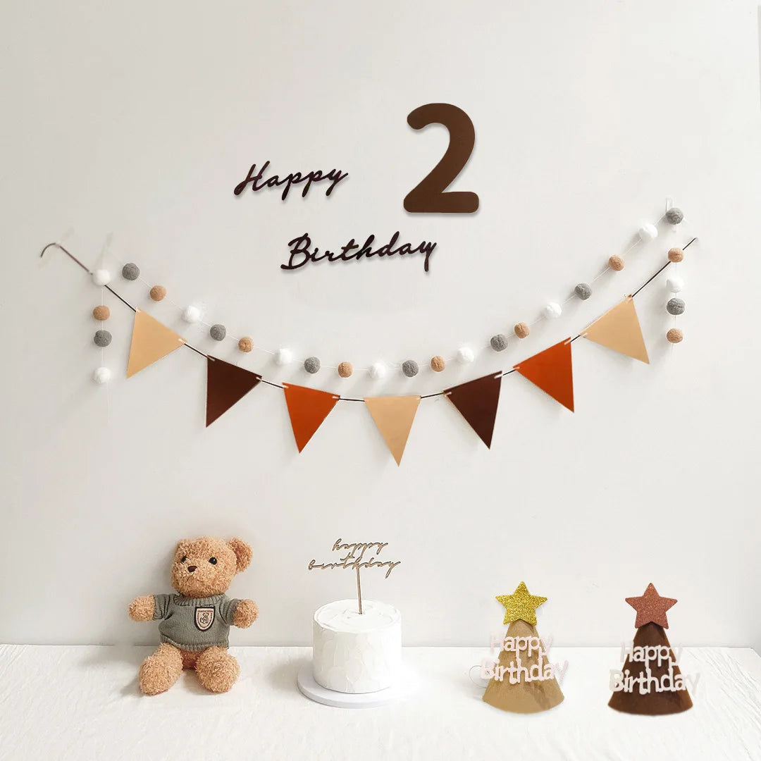 guirlande fanions bébé anniversaire visages marron beige gris décoration festive numérotation jours mois