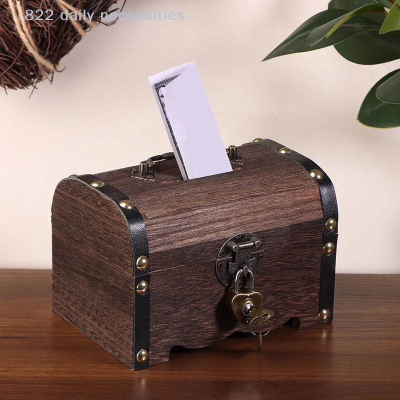 coffre bijoux vintage bois naturel cuir noir poignée métallique cadenas marron gris decoration intérieure