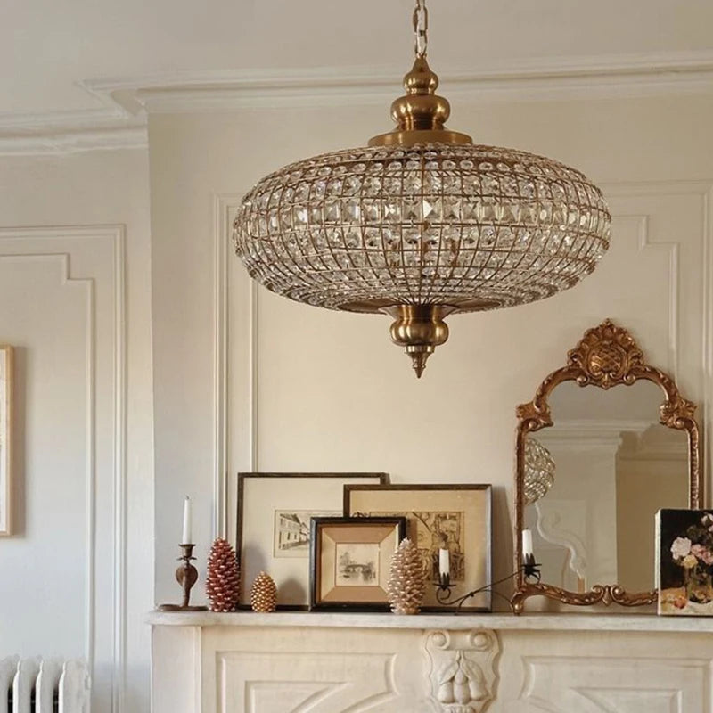 Suspension lumineuse vintage dorée cristaux transparents chaîne métallique classique 30cm 45cm 62cm