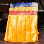 rideau décoration bouddhiste brocart motifs floraux traditionnel couleur jaune bleu rouge or