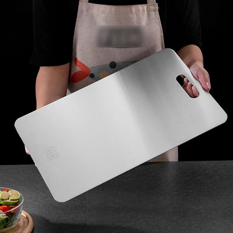 planche découper acier inoxydable blanc antibactérienne lisse moderne poignées intégrées respectueux environnement taille 39x28cm