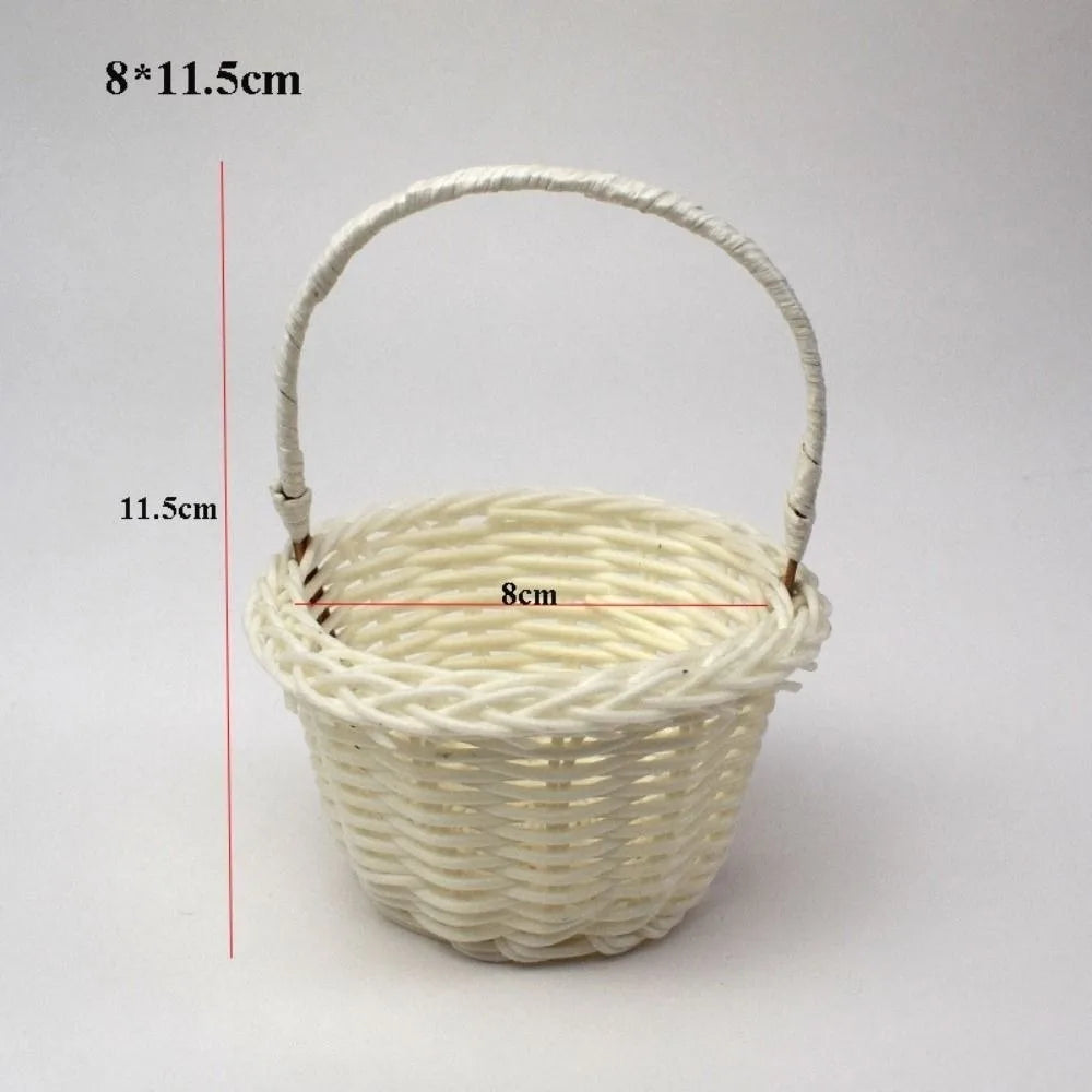 panier tressé marron clair poignée utilisation multiple réutilisable traditionnel maison fleurs rangement