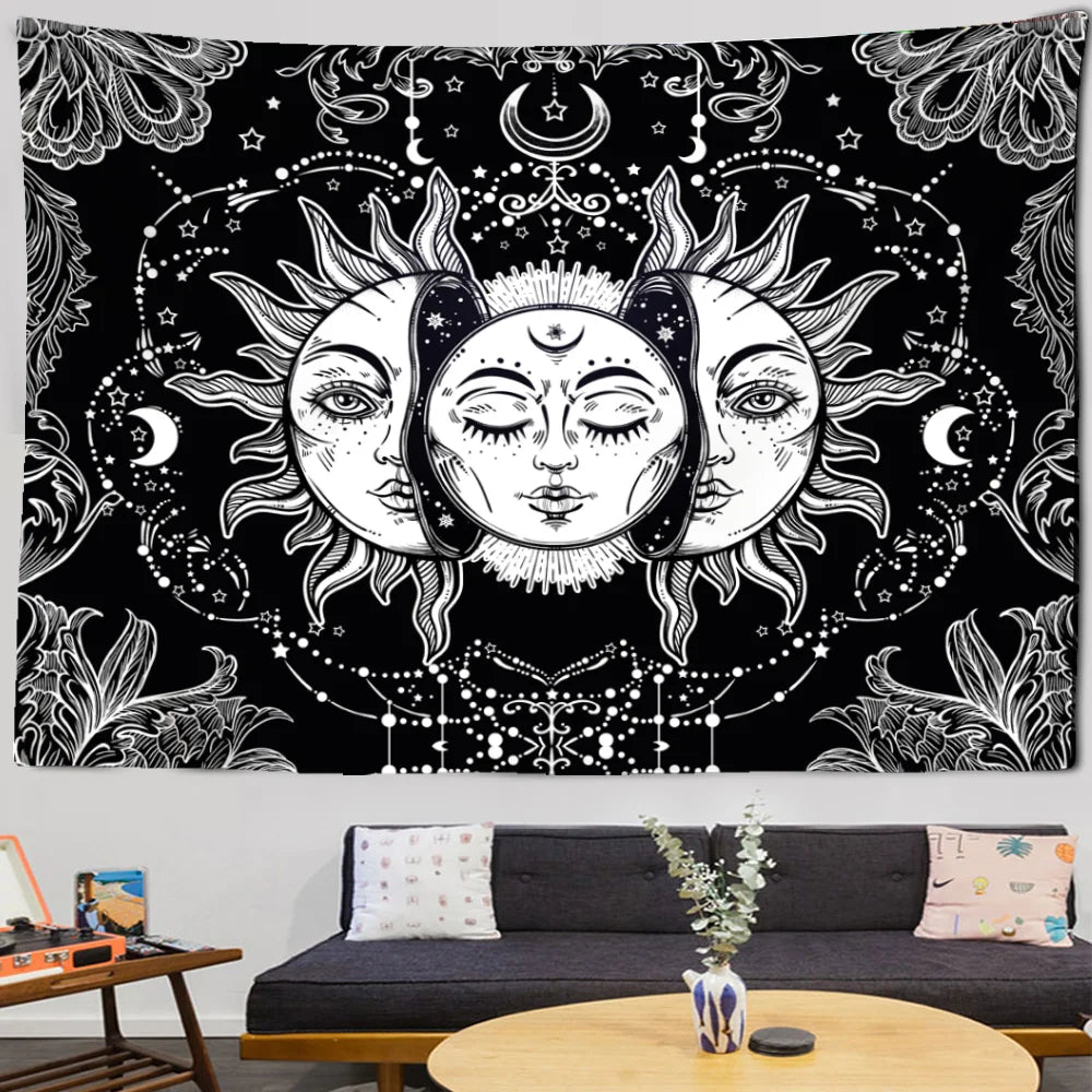 tapisserie murale mandala noir blanc motifs floraux astraux visages stylisés decoration chambre graphique large